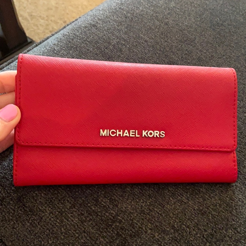 Michael Kors tri fold wallet